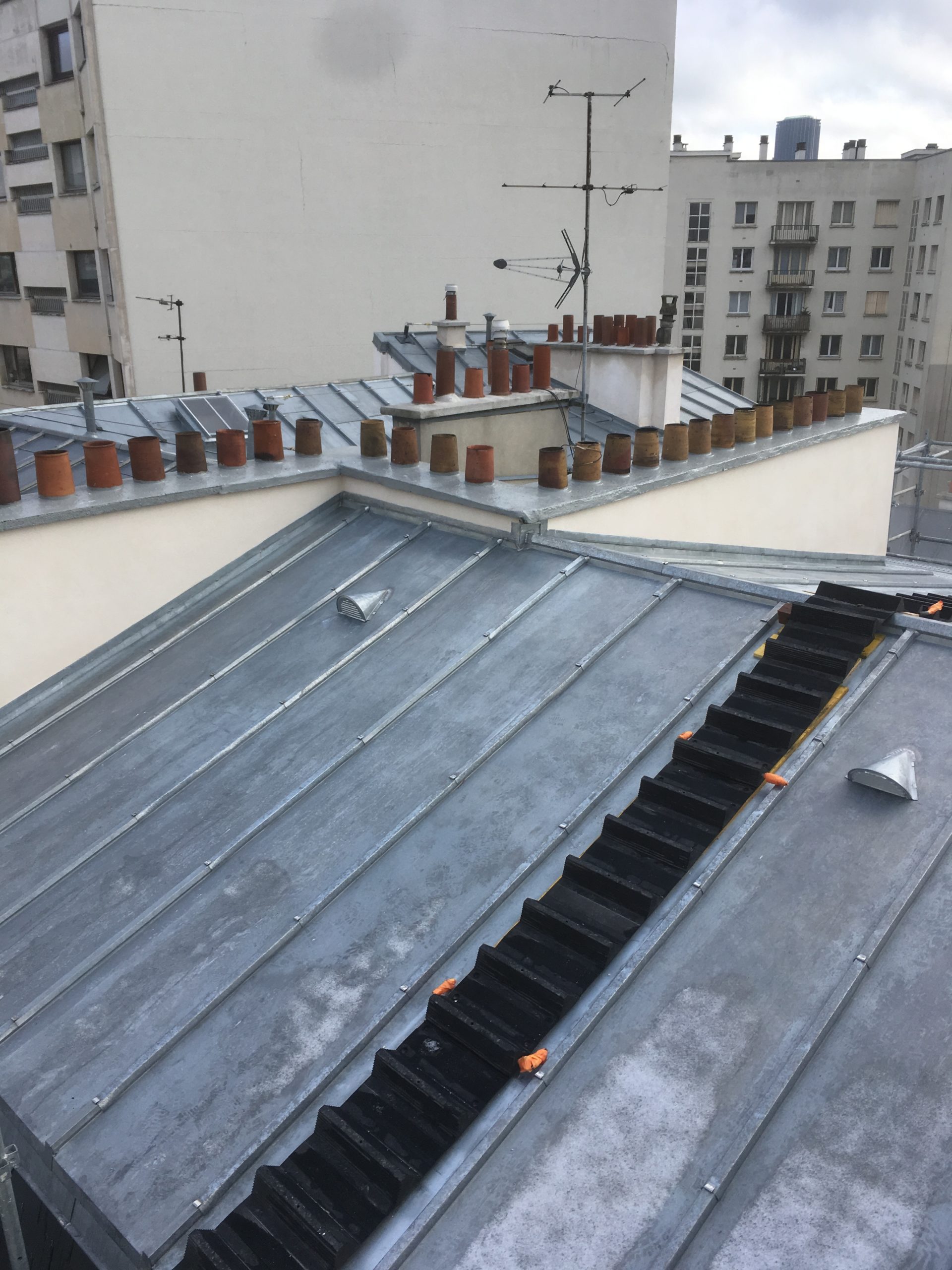 Rue de La Croix Nivert à Paris JMC